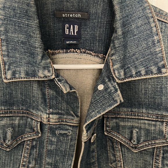 Vintage Gap Jean Jacket - Picture 2 of 4